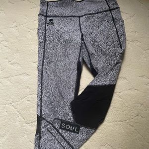 SOUL CYCLE X LULULEMON 7/8 workout legging